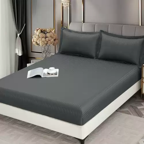 Cearsaf cu Elastic 180x200 cm Damasc Finetat, 70% Bumbac, si 2 Fete de Perna 50x70 cm, Gri inchis