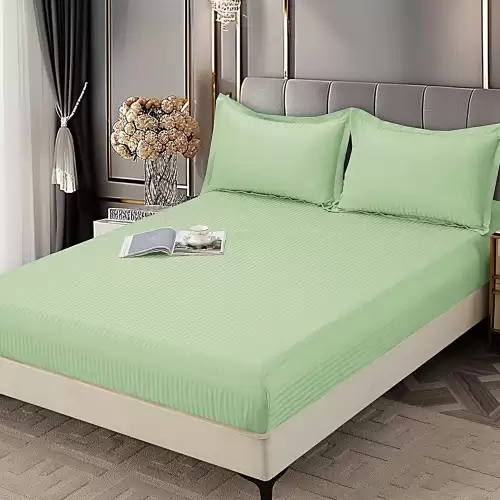 Cearsaf cu Elastic 180x200 cm Damasc Finetat, 70% Bumbac, si 2 Fete de Perna 50x70 cm, Verde deschis