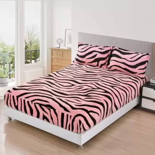 Cearsaf cu Elastic, Cocolino Sherpa Touch, 180x200cm si 2 fete de perna 50x70cm, Model Zebrat, Roz