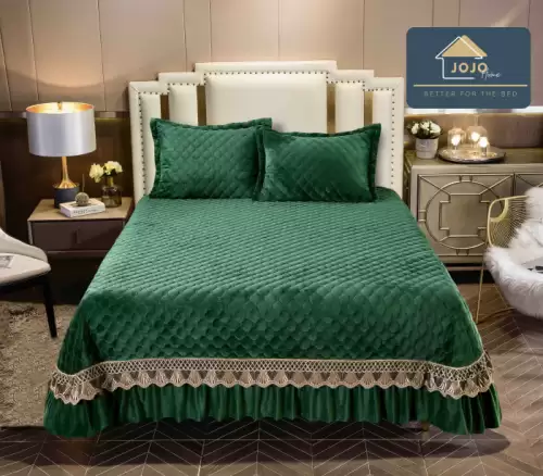 Cuvertura Pat 2 Persoane Catifea de Lux , Set 3 Piese Elegante