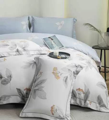 Lenjerie pat dublu, FINET DeLuxe, 6 piese, cu ELASTIC, Jojo Home, Cutie Eleganta, Gri, Bleu, Flori, Frunze