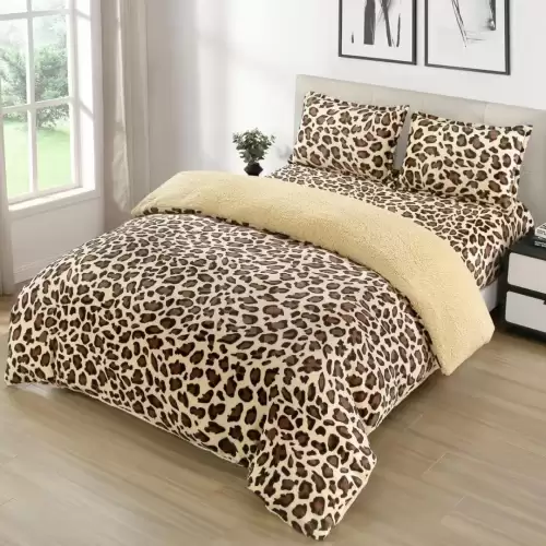 Lenjerie pat dublu, Super Pufoasa COCOLINO cu BLANITA, 4 piese, Bej-Maro, animal print