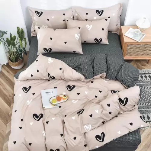 (OFERTA 3 la 219 Lei) Lenjerie pat dublu cu Elastic (160x200cm si 180x200cm), bumbac satinat, Bej, inimioare