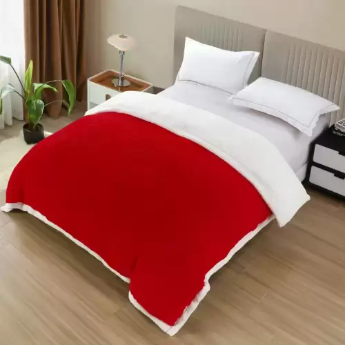 Patura Cocolino cu Fluturi 3D cu Blanita Sherpa, 200x230 cm – Confort si Eleganta de la Johny Home Pucioasa, Rosu