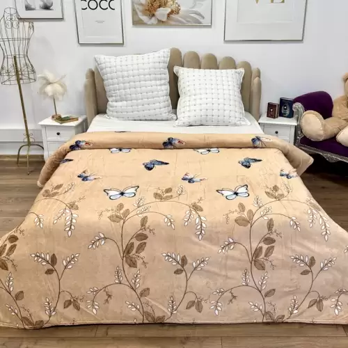 Patura pufoasa cocolino 200x230cm, 240g/mp, Bej, Fluturi, Flori