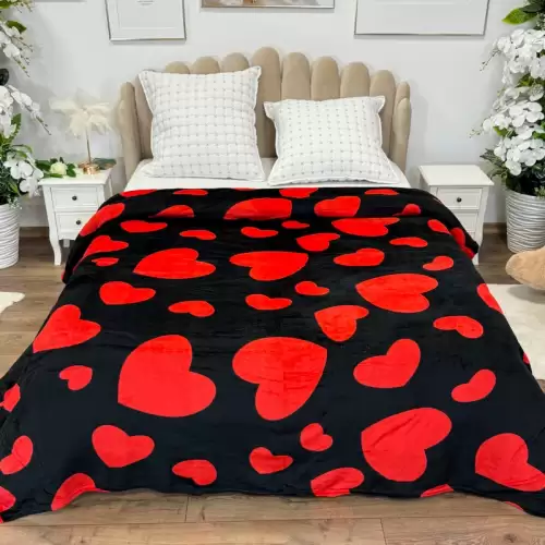 Patura pufoasa cocolino 200x230cm, 240g/mp, Negru, Inimioare Rosii