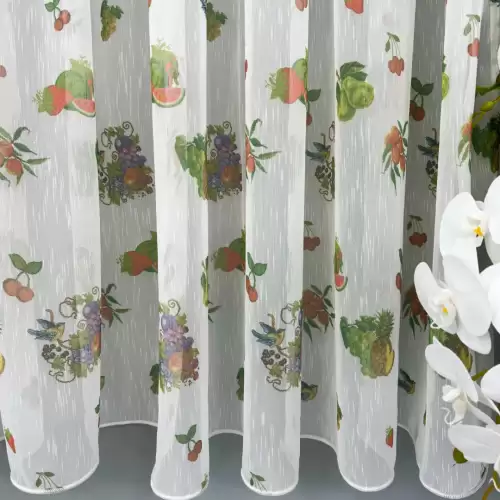 Perdea pentru Bucatarie din IN imprimat, Alb cu fructe, 140cm latime x 200cm inaltime, cu rejansa pt bara