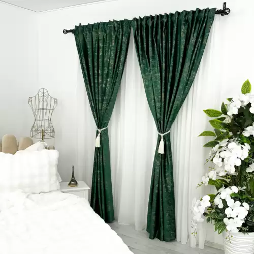 Set 2 Draperii Catifea cu insertii metalizate, Verde Smarald - V12, 140cm latime x 260cm inaltime, cu tiv lat pt bara