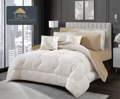 Set lenjerie de pat cu elastic ,cu pilota inclusa, blanita artificiala de iepure, 6 piese, Bej