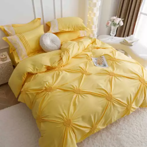 Set Lenjerie Pat Dublu 6 Piese din Bumbac Soft Touch , Pliuri Brodate cu Inimioare